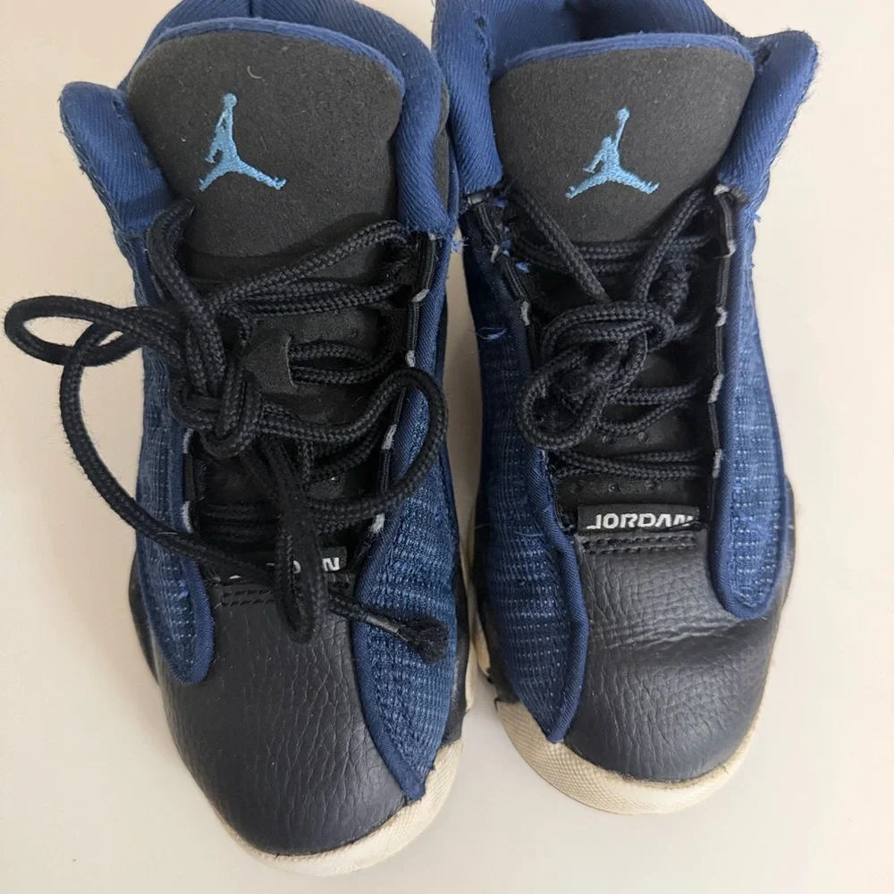 Jordan Kids Navy and Black Sneakers